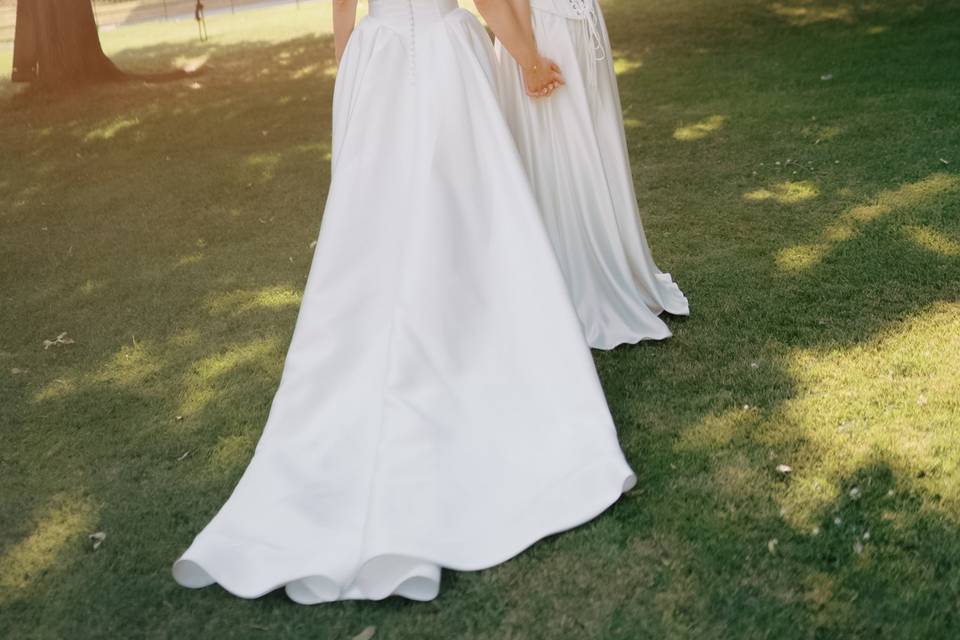 Lesbian wedding, LGBTQ welcome