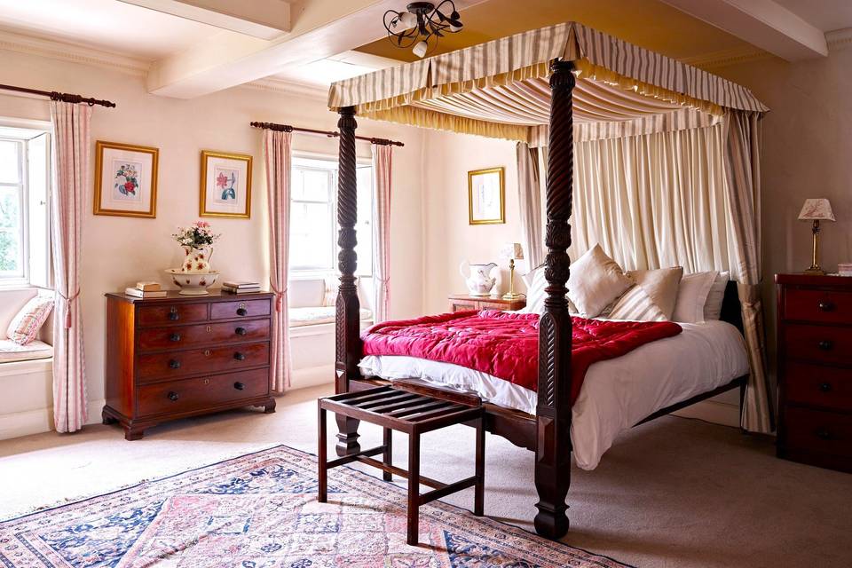 Victorian Room ensuite