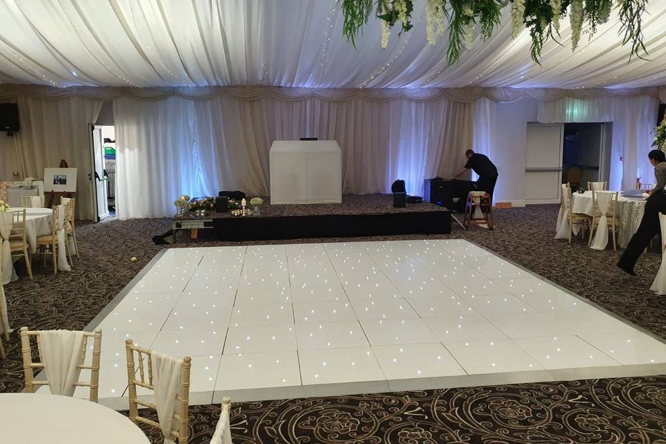 Dance floor The Villa