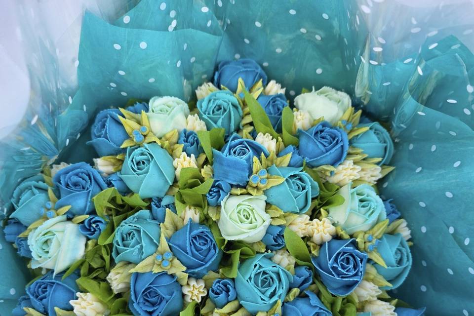 Classic Bouquet (12 Cupcakes)