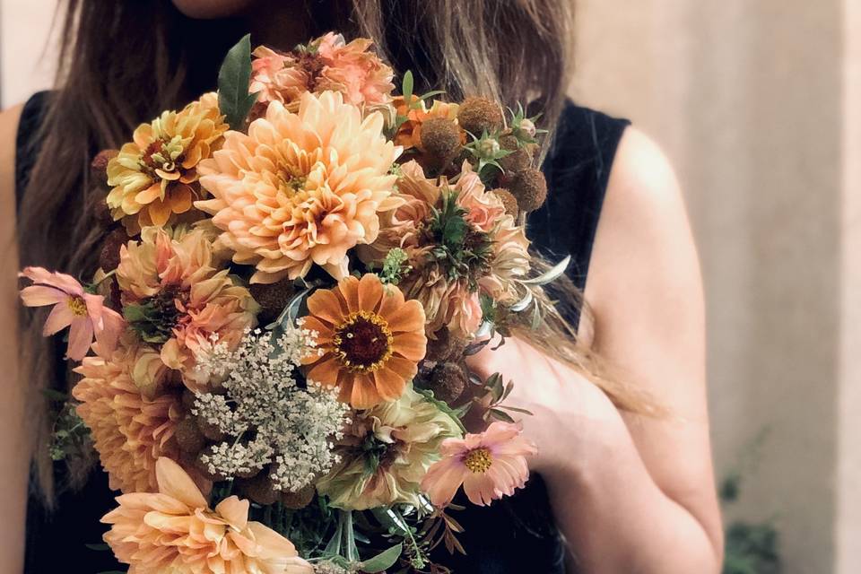 Cascade bouquet