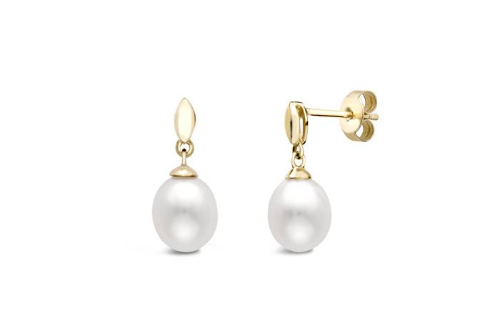 Freshwater pearl earrings