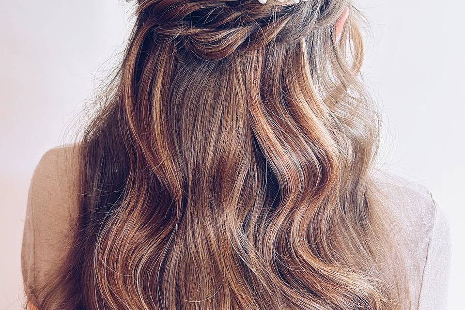 Soft waves with twisted detail
