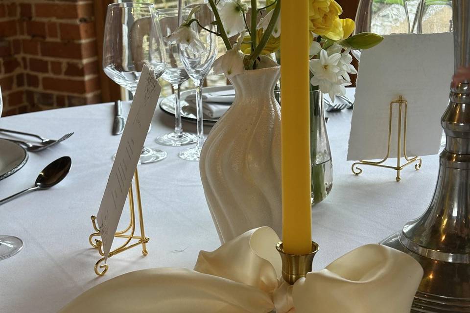 Bow Dinner Candle