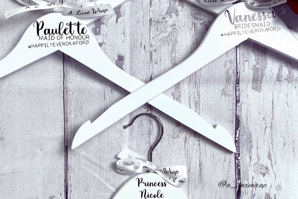 Hangers with hashtag and ribbon