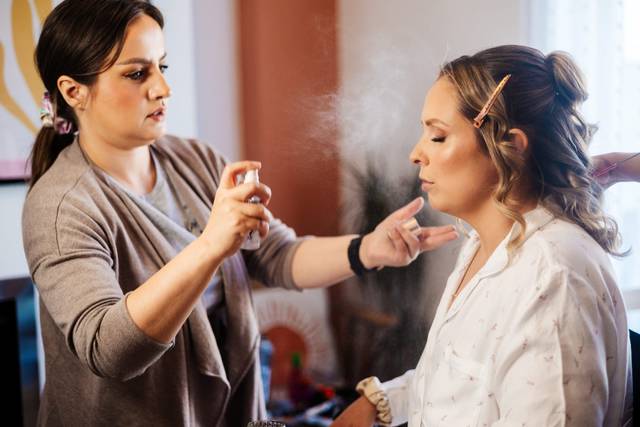 Karolina Wojcik Makeup Artist