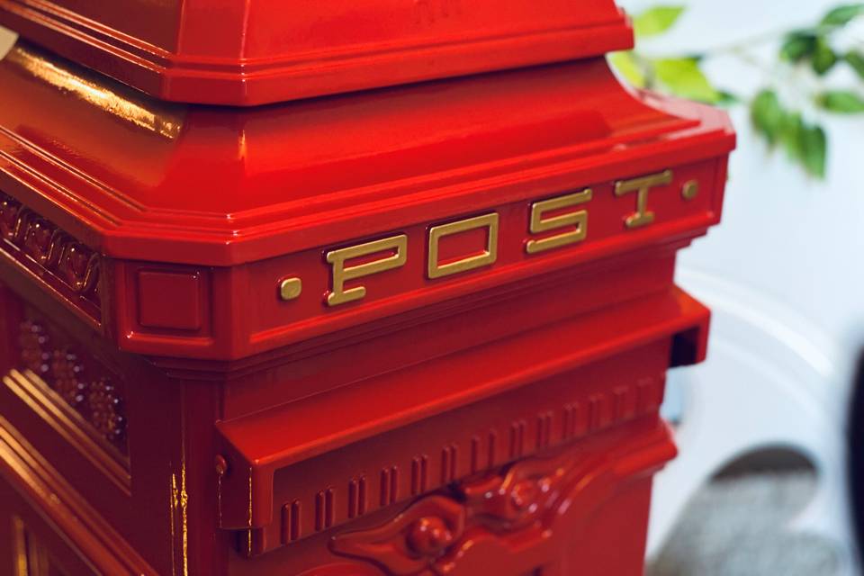 Traditional Post Box