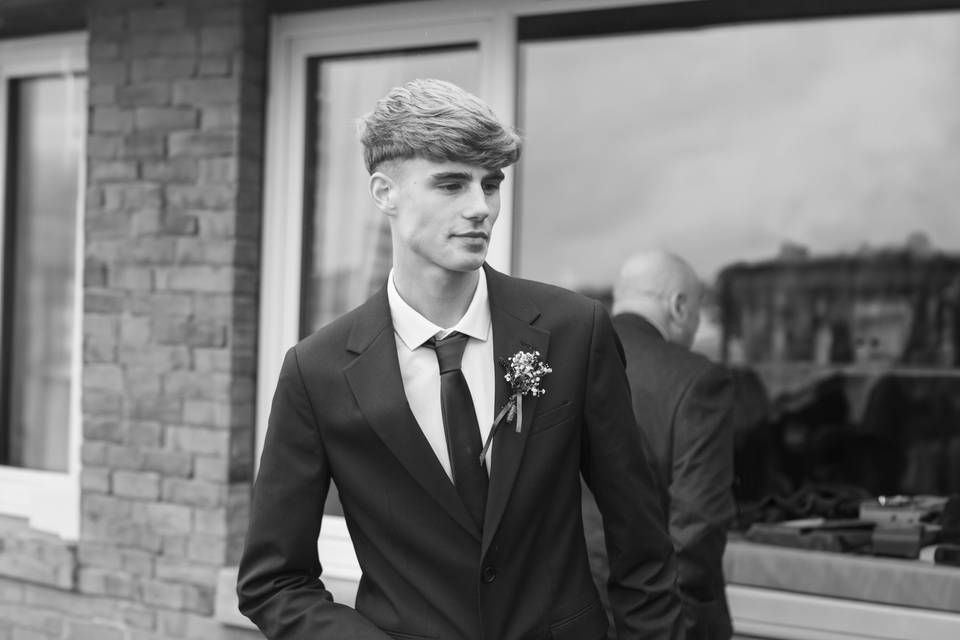 B/W images of the best man.