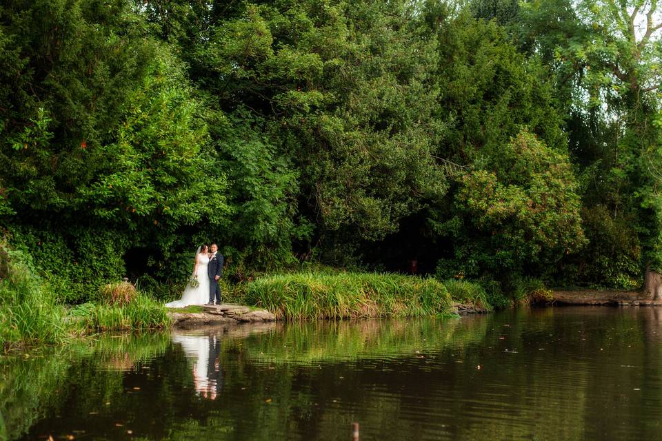 Couple at Kenwood Hall