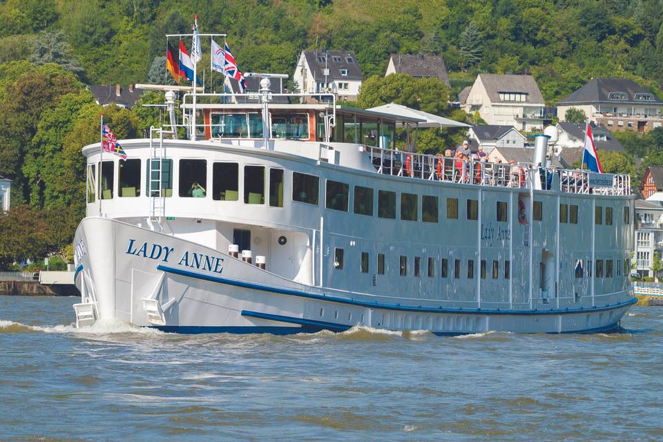 River Cruise Line