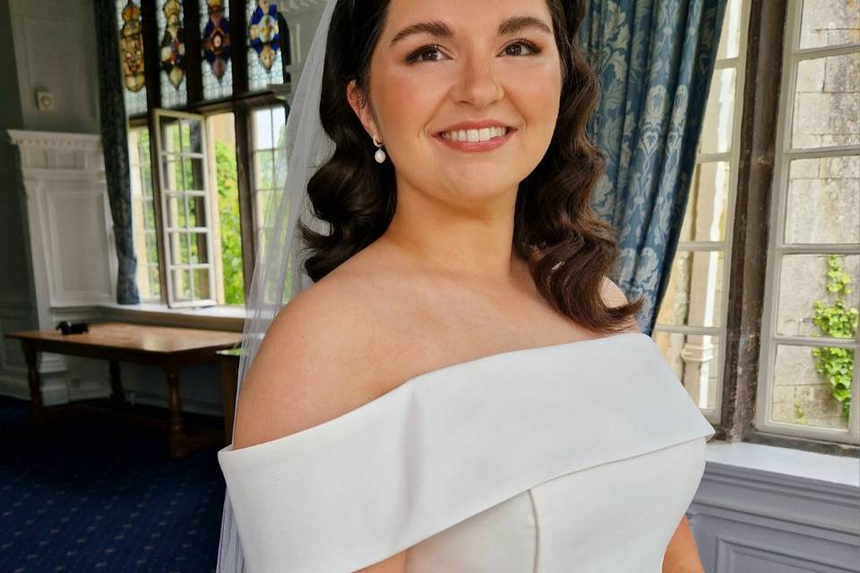 Elegant bride