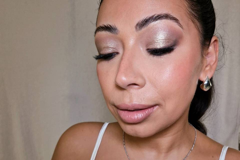 Glam Shimmer