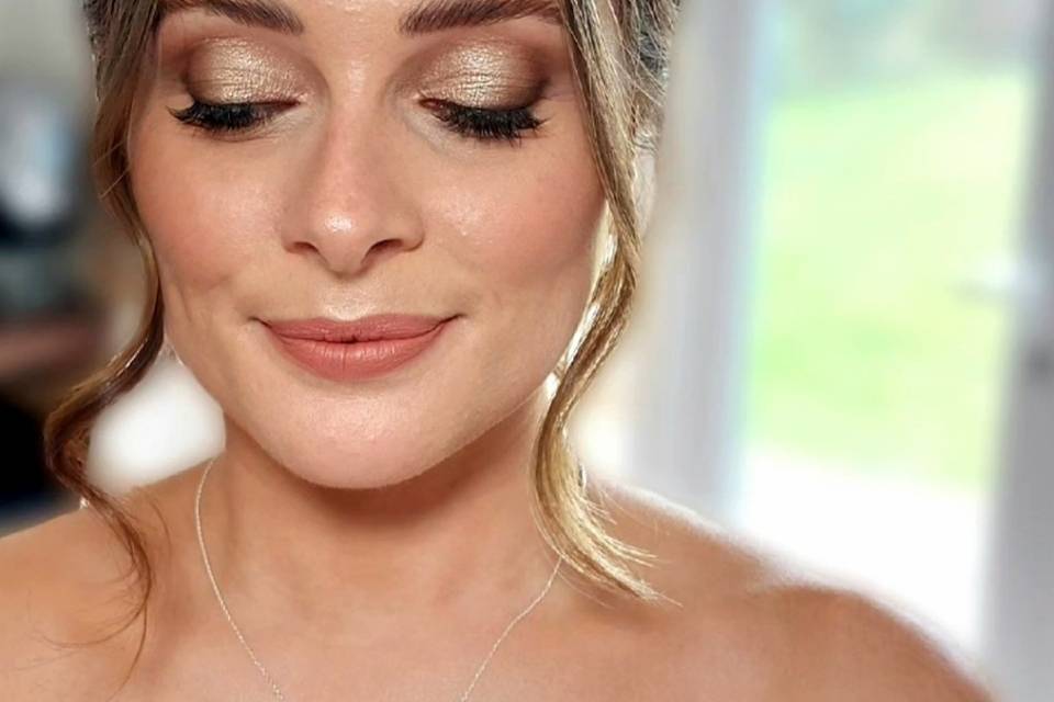 Glam bridal