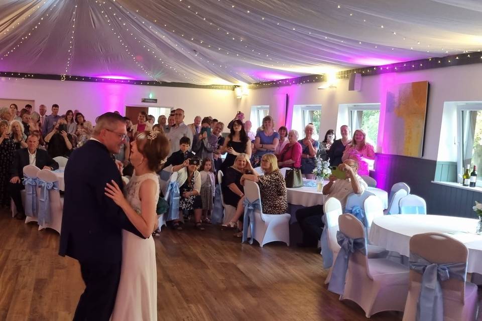 Mr Steeps - Professional DJ