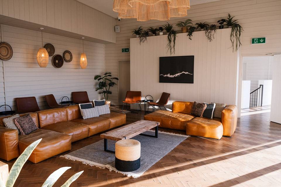 Roof top lounge