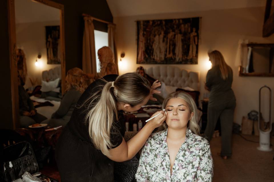 Bridal Prep - Hayloft Cottage