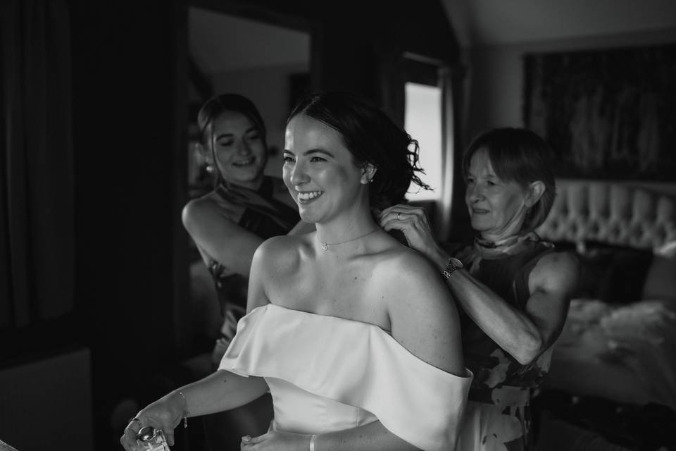 Bridal Prep -Hayloft Cottage