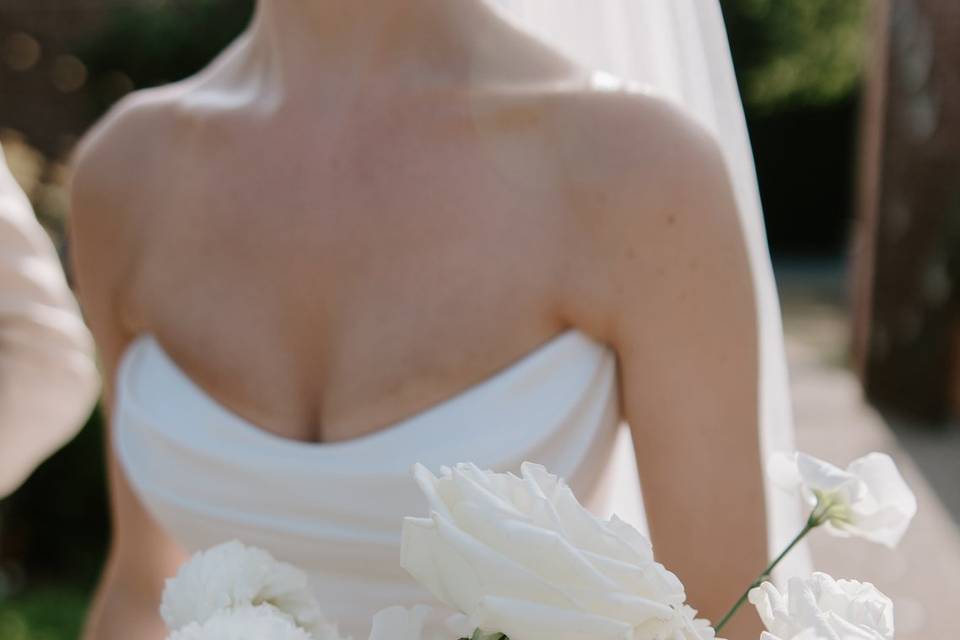 White bouquet