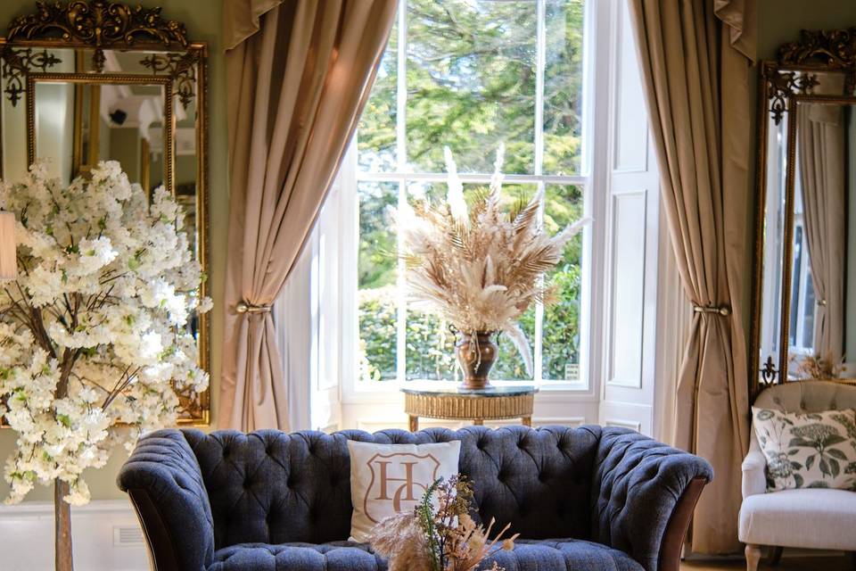 The Lounge at Horton Grange