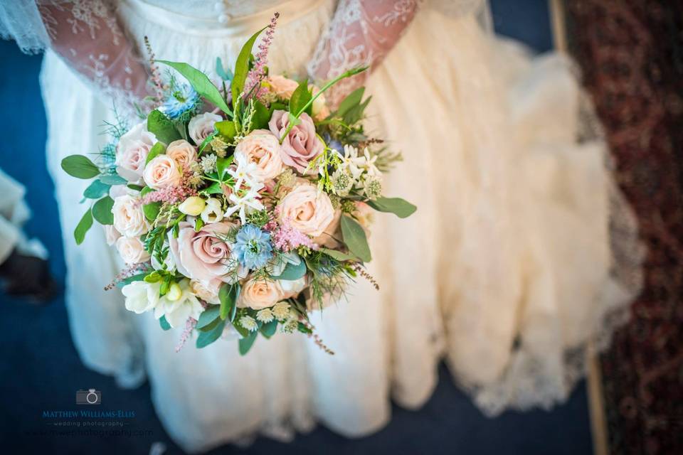 West Dorset Wedding Flowers