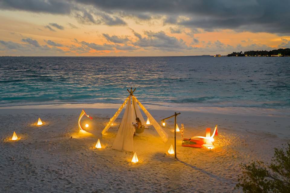Beach dinner