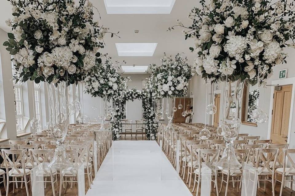 English Garden ceremony barn