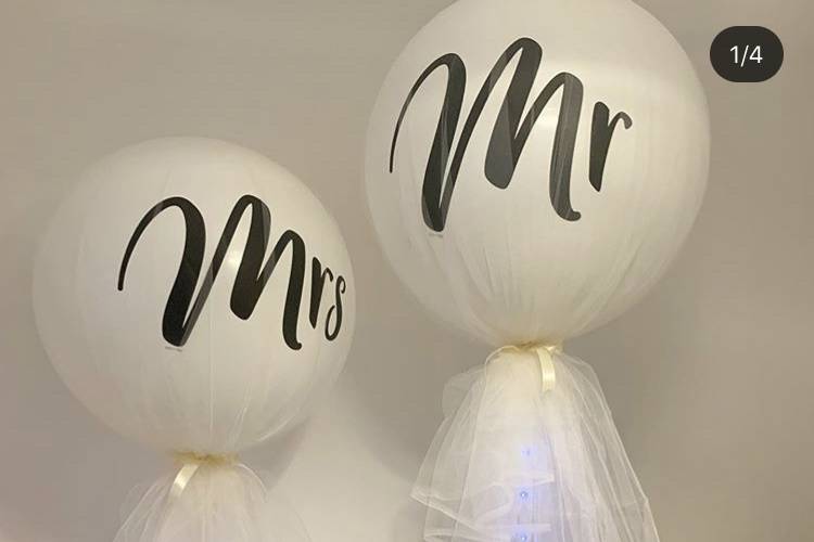 Themed wedding balloons
