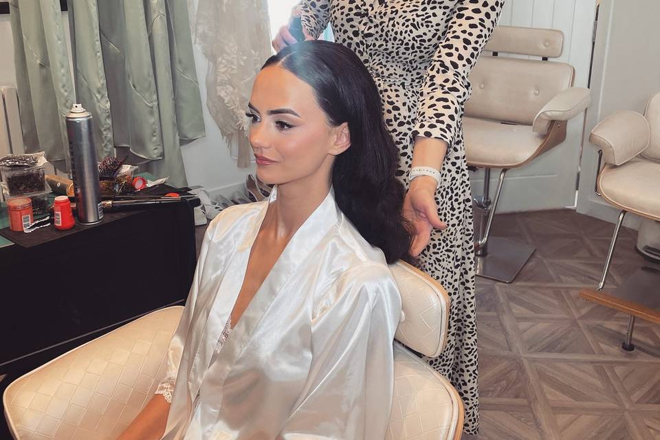 Essential Hair By Sam Davie