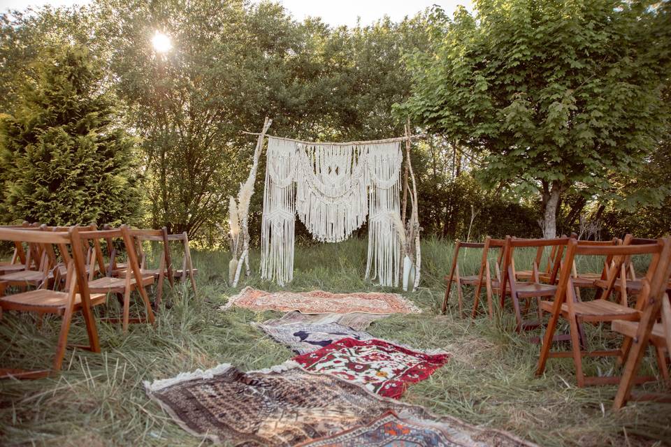 Boho wedding ceremony