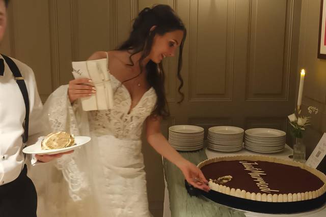 Tiramisu Wedding Cake