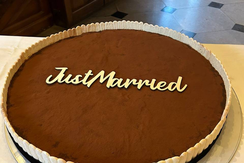 Tiramisu Wedding Cake