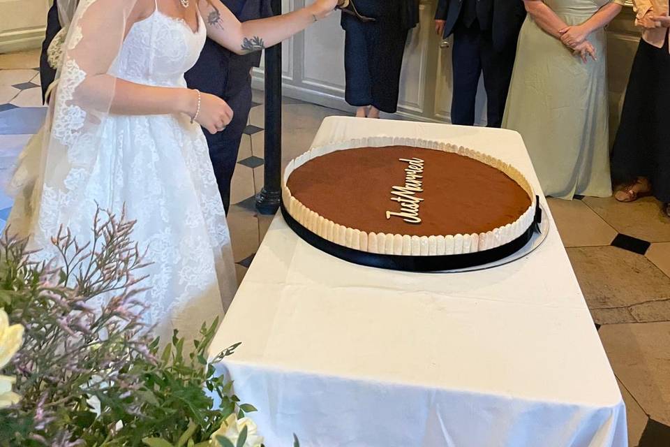 Tiramisu Wedding Cake