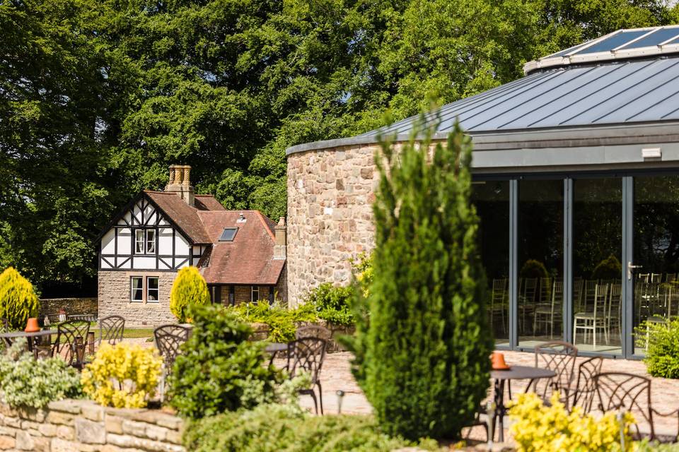 The Courtyard & The Lodge