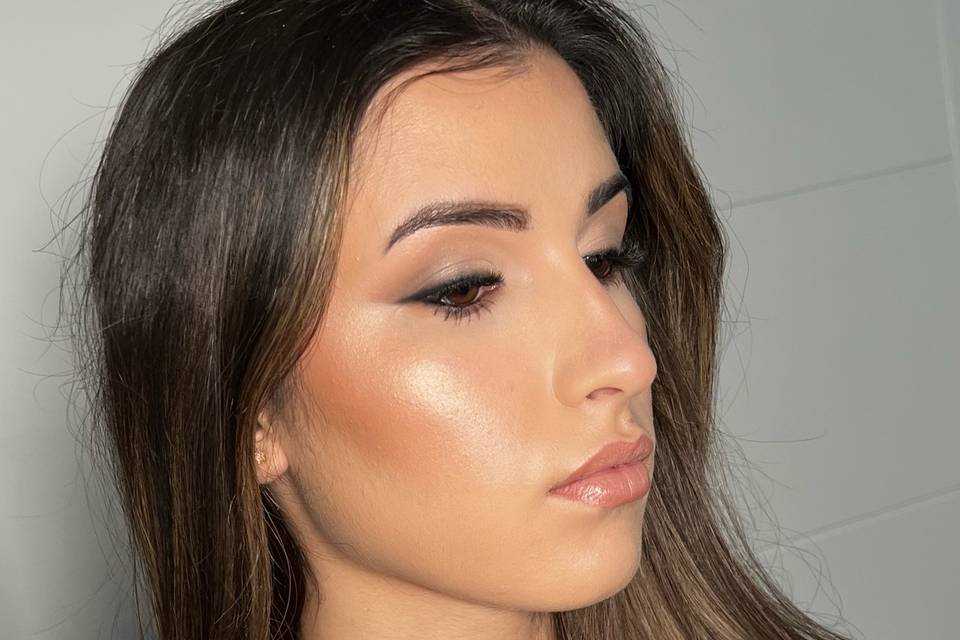 Matte soft glam