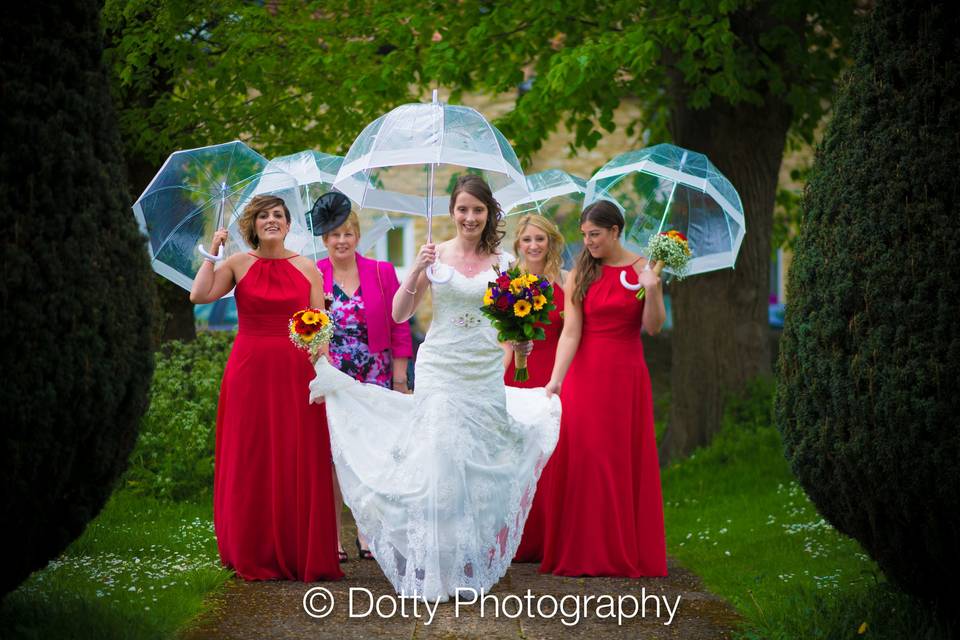 Bride with members of the wedding party - Dotty Photography