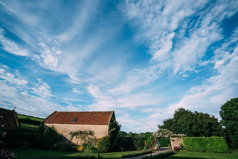 Tythe Barn gardens