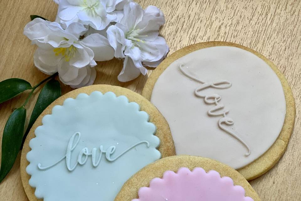 Iced cookie favours