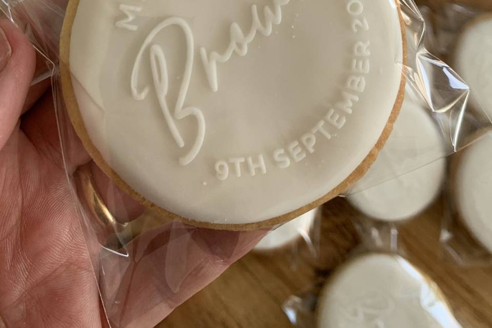 Iced cookie wedding favours