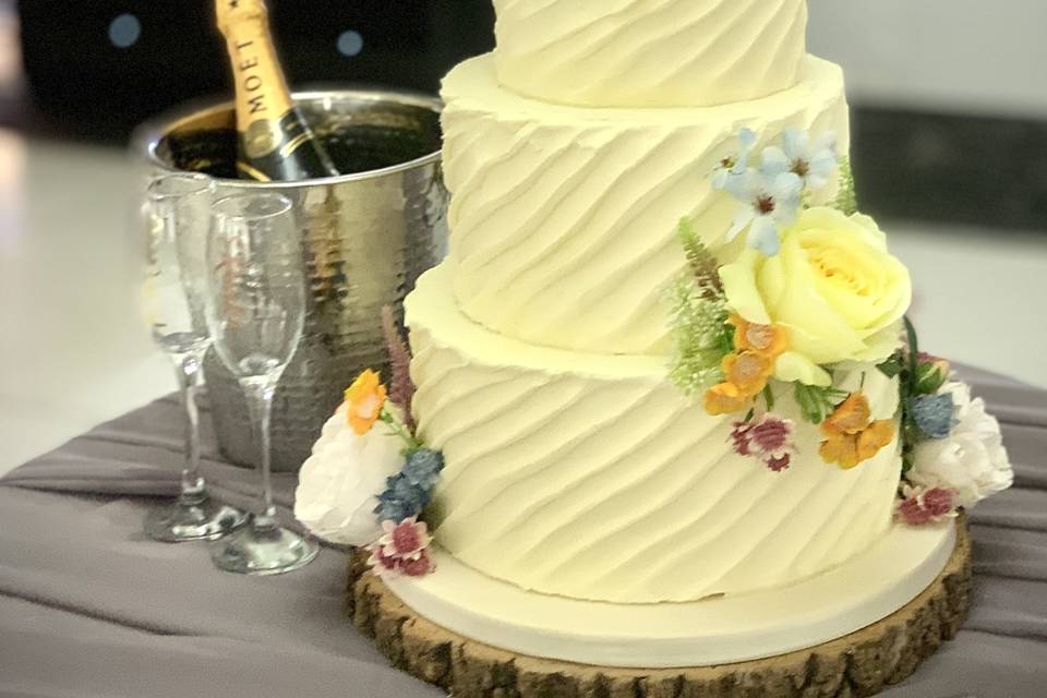 Buttercream wedding cake