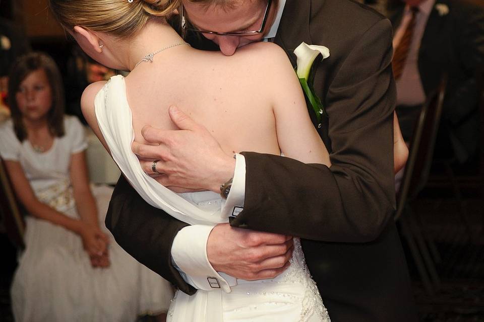 Swoon-worthy first dance