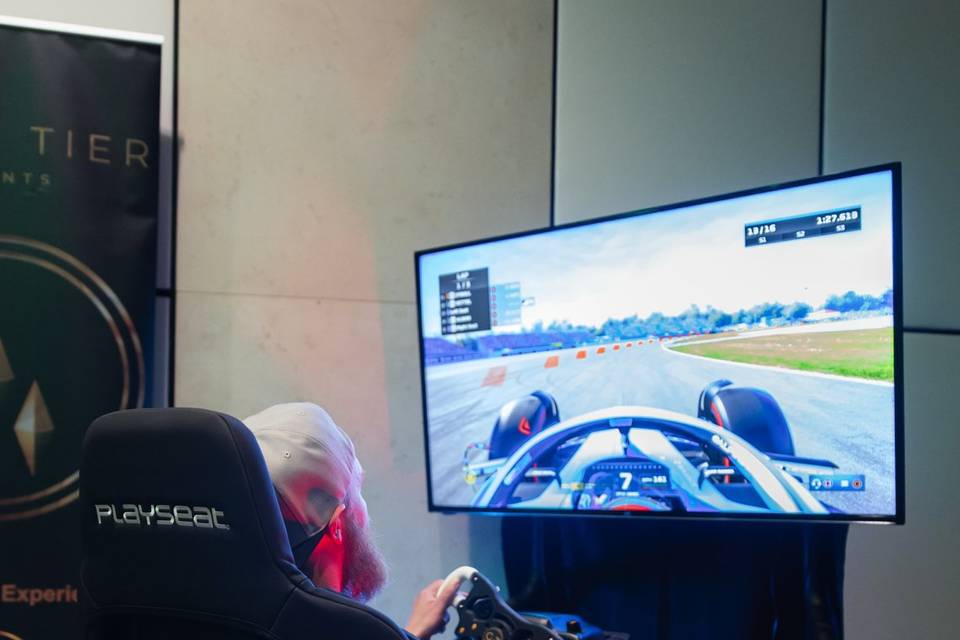 F1 Simulator Lit