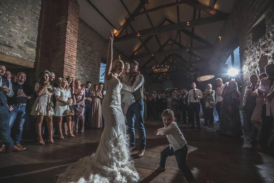 Newlyweds dancing