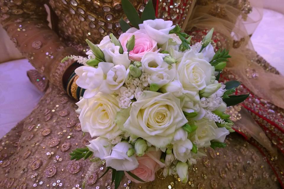 Bridal hand-tied bouquet
