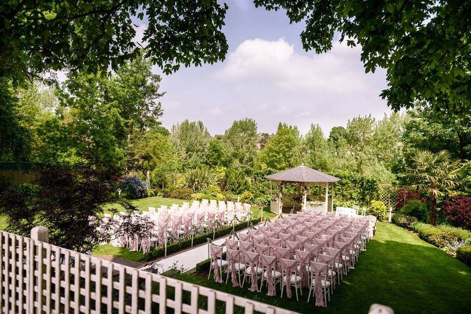 Intimate outdoor ceremony