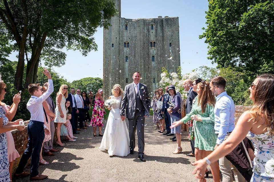 Confetti at Hedingham Castle