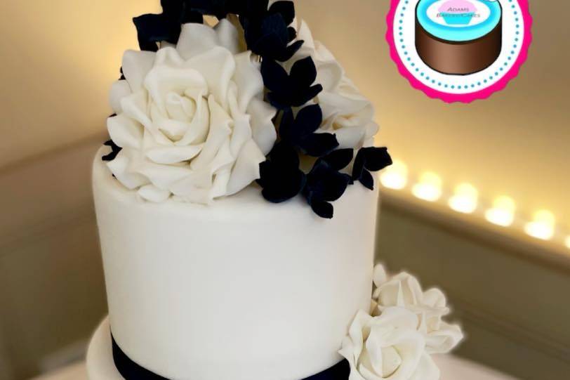 3tier white rose and navy
