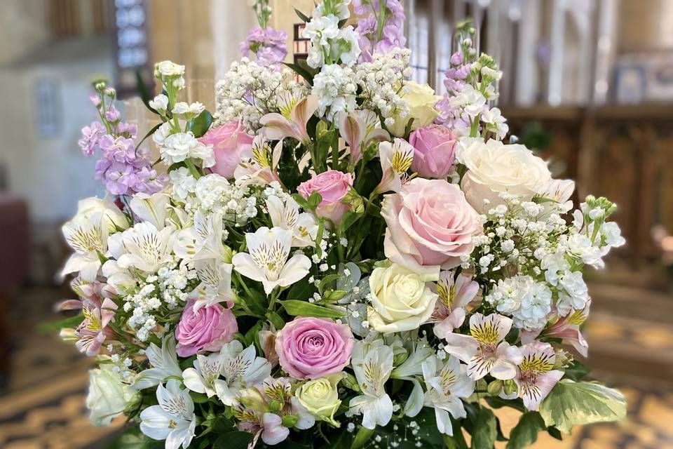 Pedestal flower arrangement