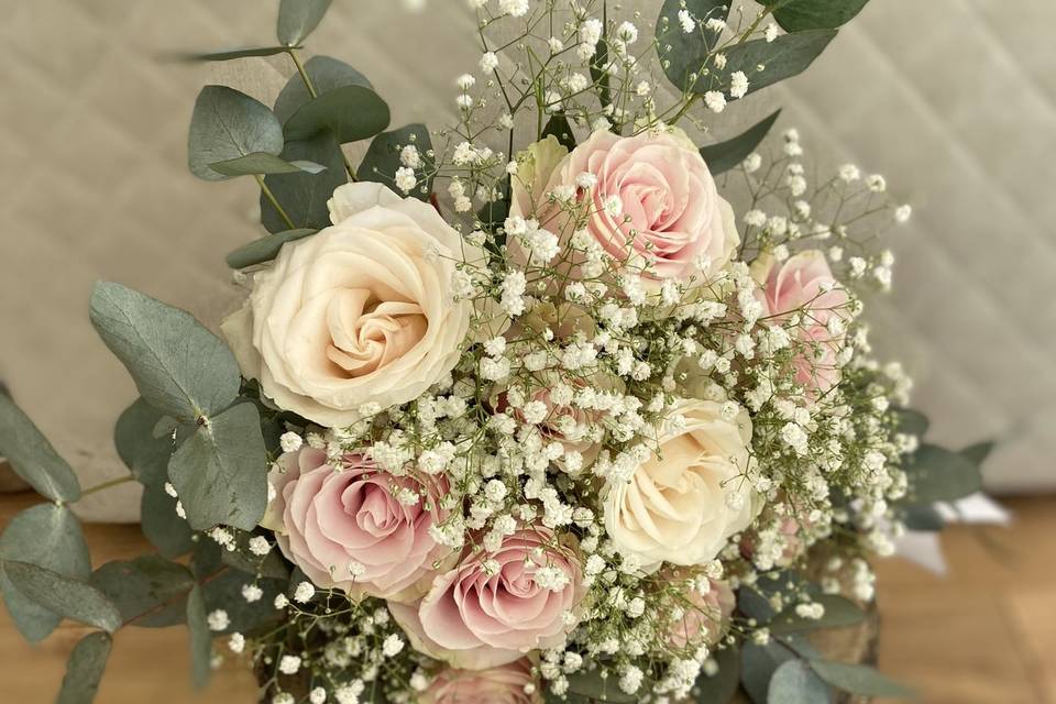 Rose dream bride bouquet