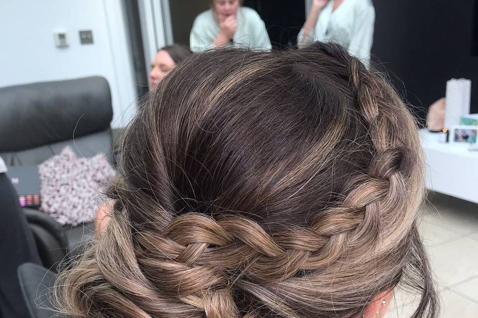 AurA Hair and Beauty Bridal