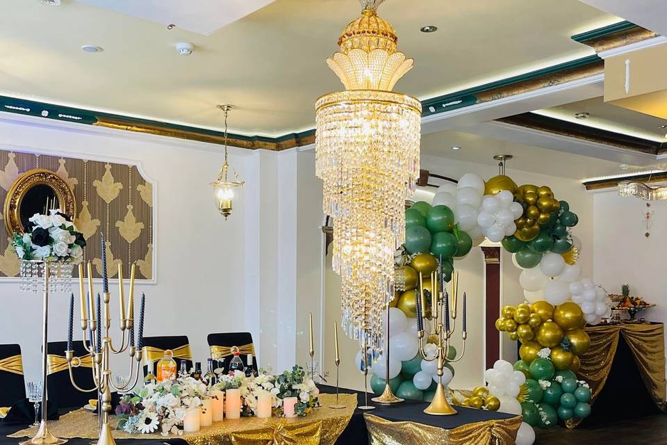 Gold green black decor